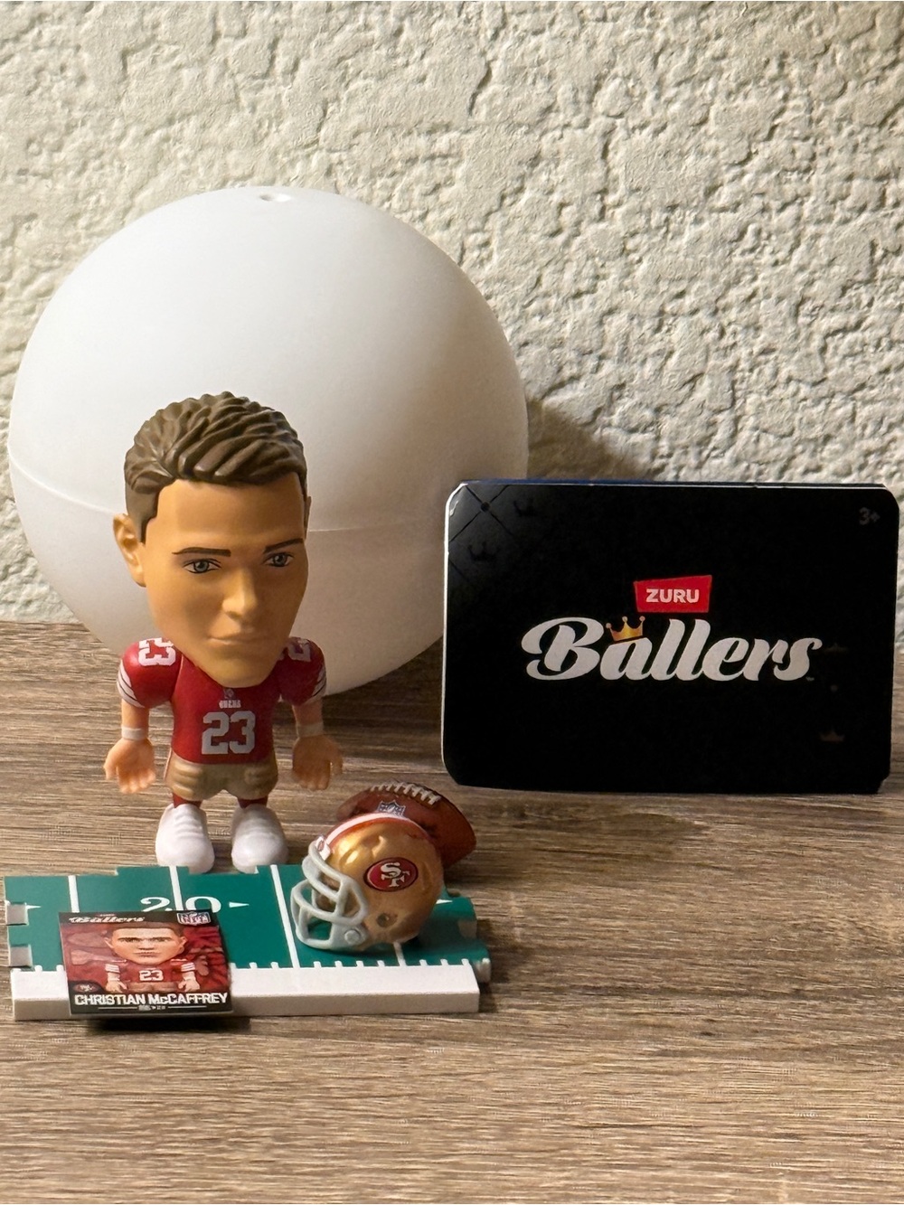 Zuru Ballers NFL Series 1- Christian McCaffrey